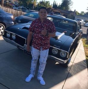 Meet your Posher, Alejandro